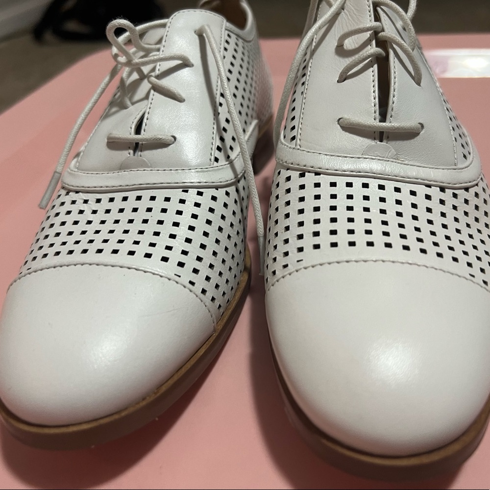 White Oxford with silver embellishment